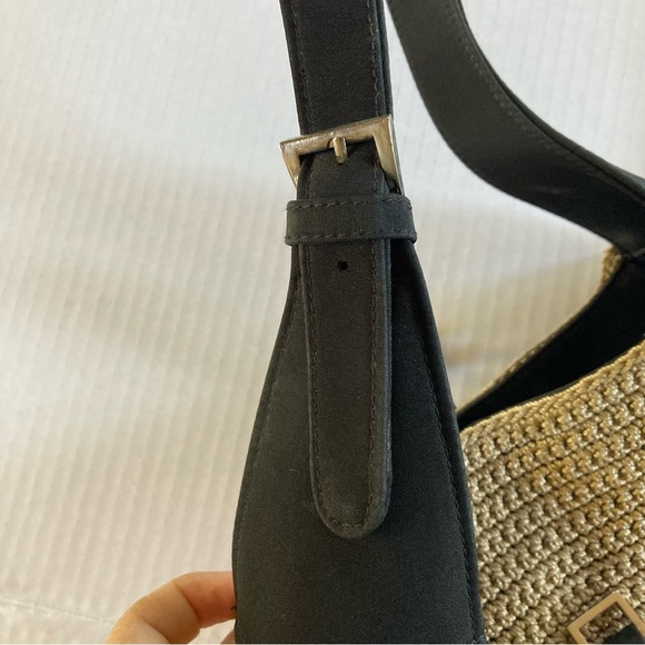 Crochet Shoulder Purse - Picture 5 of 11